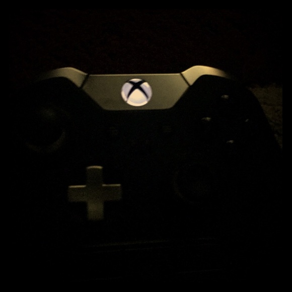 Xbox one elite controller - Picture 1 of 1